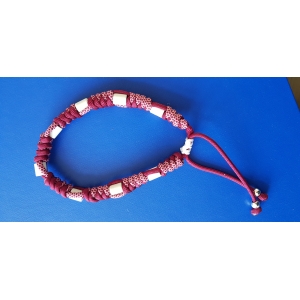 SNAKEKNOT ANTI-TEKENBAND VOOR HONDEN EN KATTEN SNAKEKNOT ANTI-TEKENBAND VOOR HONDEN EN KATTEN