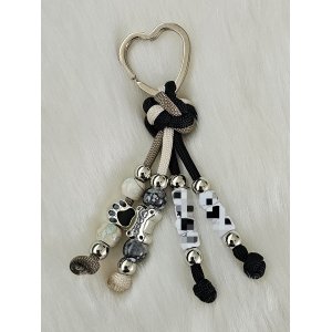 Diamond knot naamsleutelhanger in zwart/creme/donkerblauw en tan